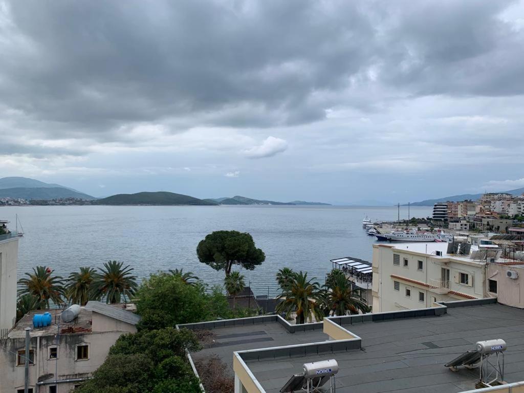 Delfin Apartments Sarandë Exterior foto