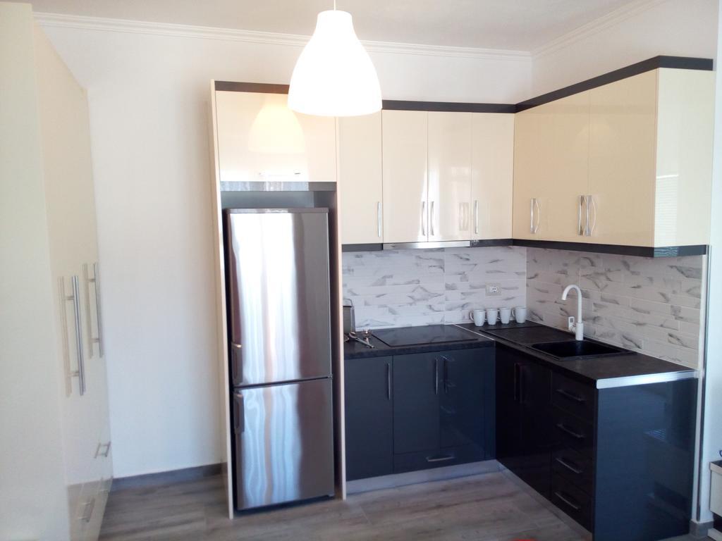 Delfin Apartments Sarandë Exterior foto